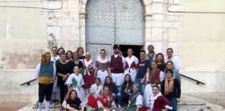 El passat 11 de Maig, va començar el seu camí l'Associació Cultural Grup de Danses Socarrel de Xàtiva.