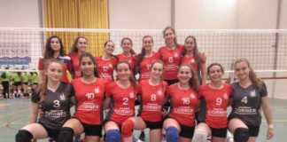 EL equipo cadete femenino del club voleibol medalla de bronce en la Copa Preferente de la Federación de Voleibol de la Comunidad Valenciana.