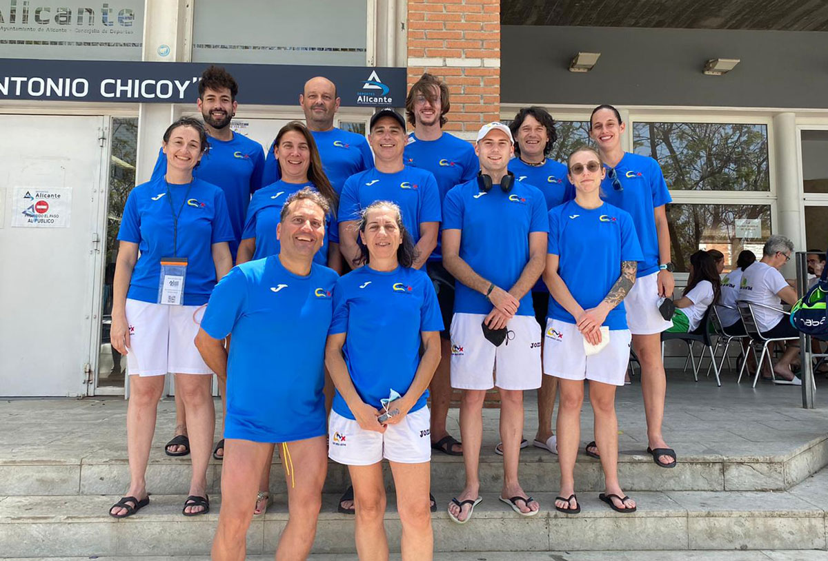 El Club Natació Xàtiva participa en el Campeonato Master y en el IX Trofeo  Real Club Natación Delfín - Portal de Xàtiva