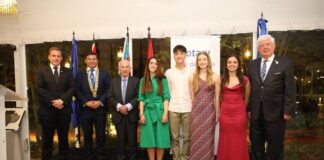 Xàtiva ret homenatge als joves gimnastes que triomfen més enllà de la comarca