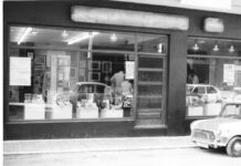 La llibreria La Costera celebra mig segle com a referent cultural de Xàtiva