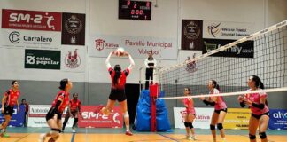 L’AHORA Vóley Xàtiva suma un punt davant el líder invicte, però cau al desempat