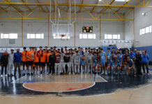 L’Estudiantes s’emporta el torneig cadet del Genovés i supera el València Bàsquet en la final